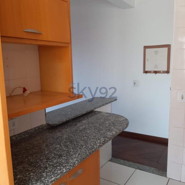 Apartamento à venda no Condomínio Ilha Di Capri em Campinas